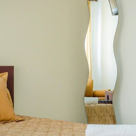 Delfini Hotel 斯卡拉伯塔麦斯 外观 照片