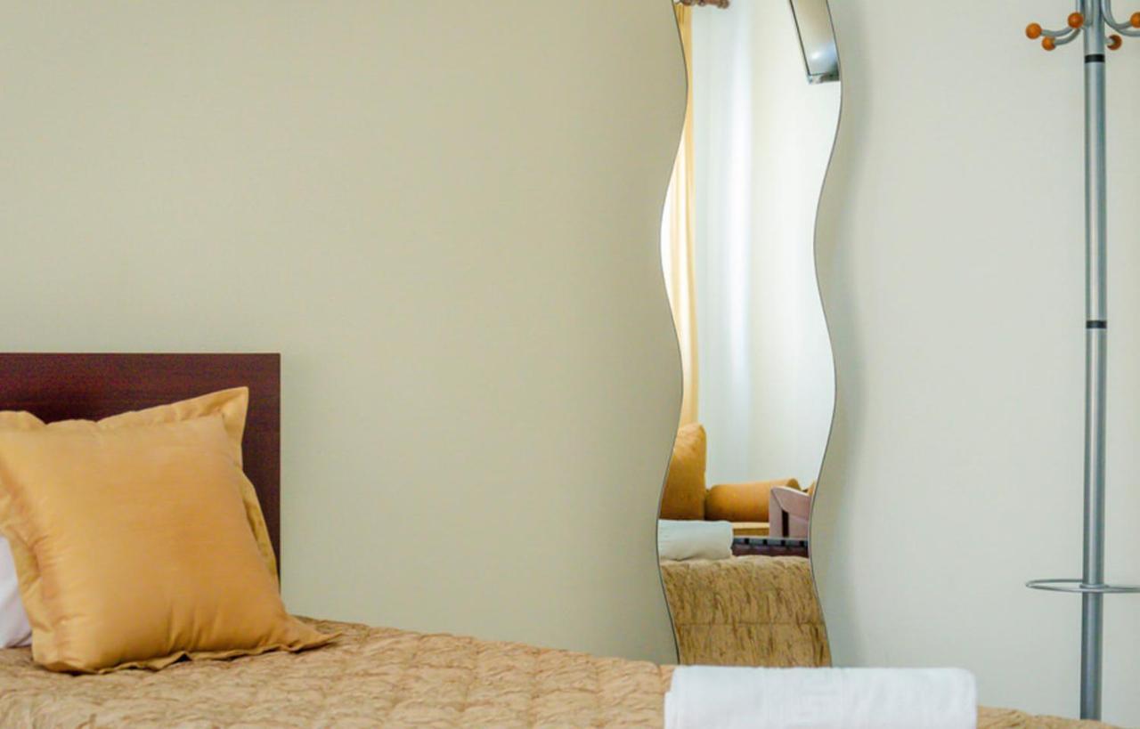 Delfini Hotel 斯卡拉伯塔麦斯 外观 照片
